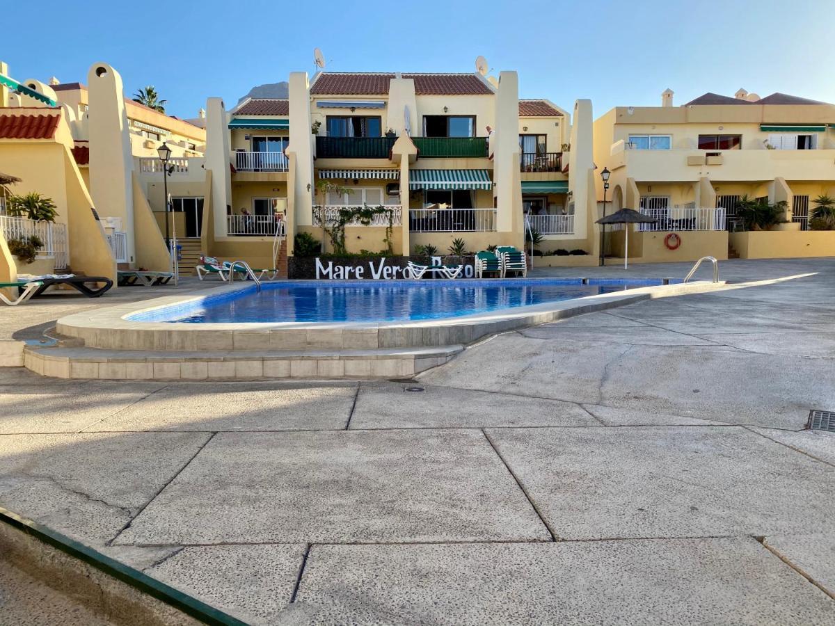 Loft Playa Torviscas,Garaje Gratis , Recien Reformado Appartement Costa Adeje  Buitenkant foto
