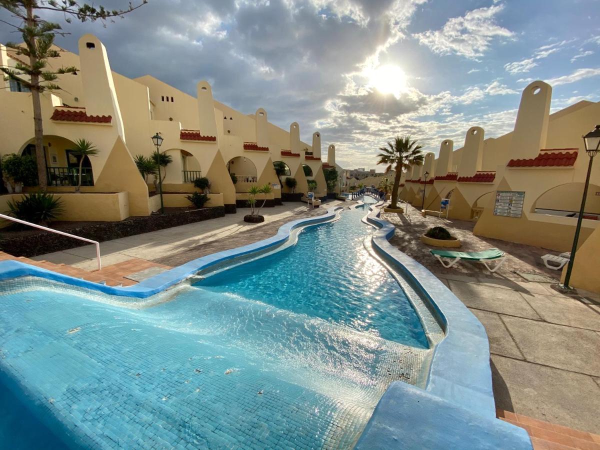 Loft Playa Torviscas,Garaje Gratis , Recien Reformado Appartement Costa Adeje  Buitenkant foto